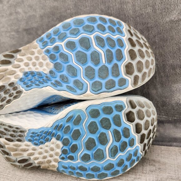 New Balance Women 7.5 Wide (EU 38)Running Course Grey Fresh Foam Shoes - Picture 12 of 15